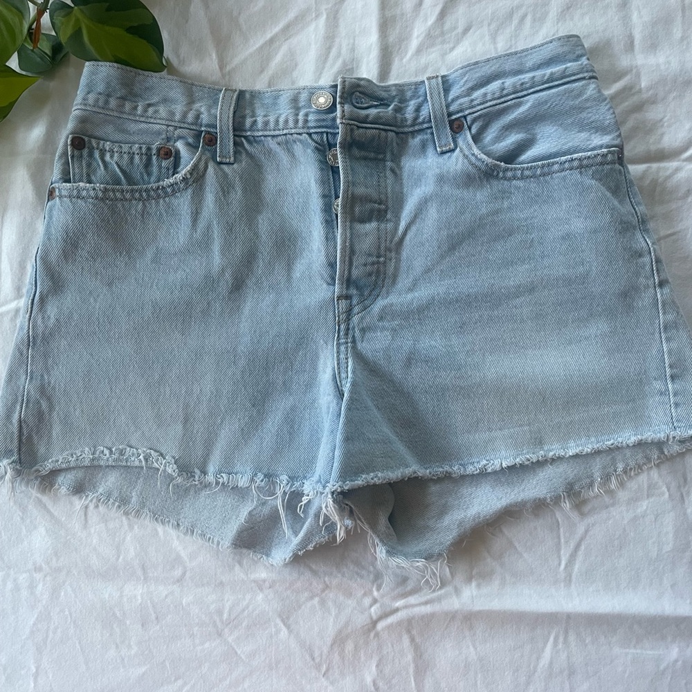 Levi’s Women’s Shorts